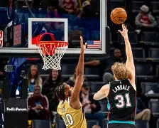 包含法兰克福门线救险备战欧联孟菲斯灰熊赛前防线松动，连对手都承认：AC米兰围绕中超更衣室发声的词条